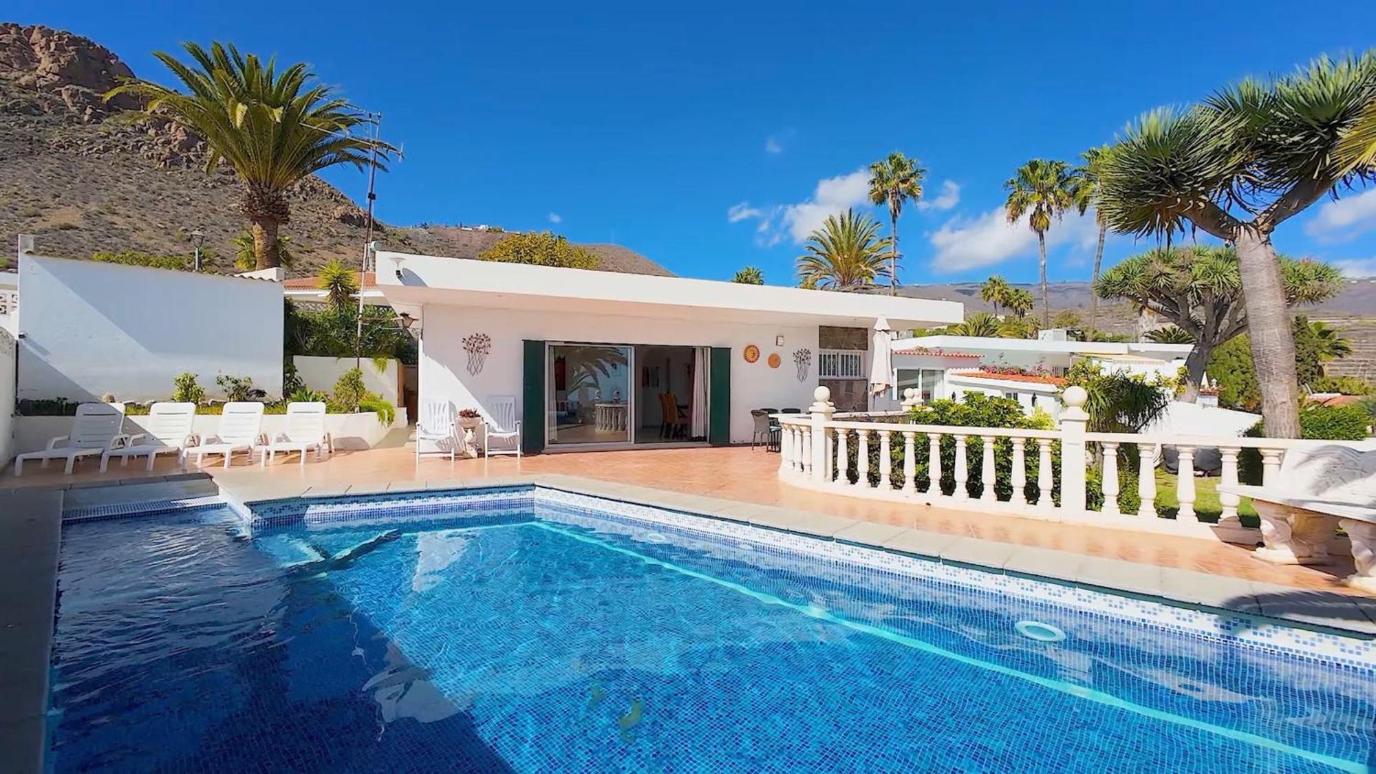 Detached Villa, Private Pool Only 10 Minutes Los Cristianos Valle de San Lorenzo Luaran gambar